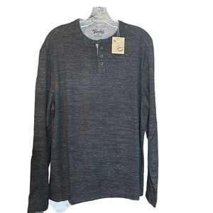 Woody’s Retro Lounge Heathered Gray Henley, Size Large,‎ NWT